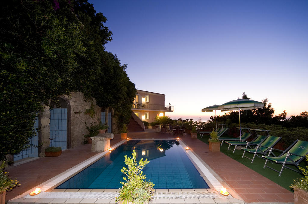 Hotel Poggio Del Sole Forio  Bagian luar foto