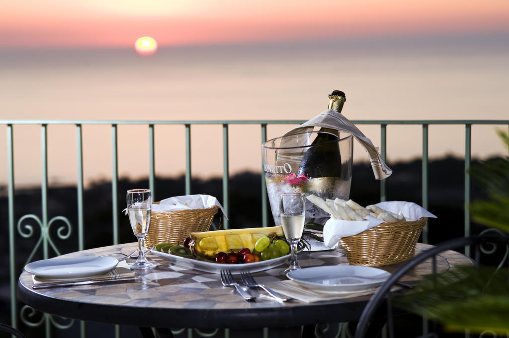 Hotel Poggio Del Sole Forio  Bagian luar foto