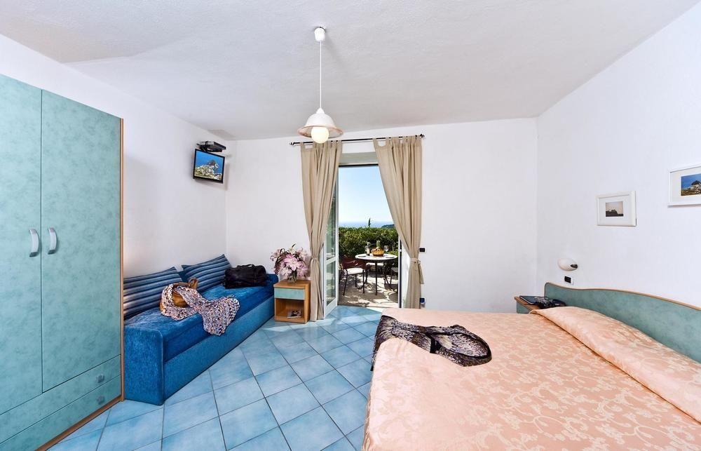 Hotel Poggio Del Sole Forio  Bagian luar foto
