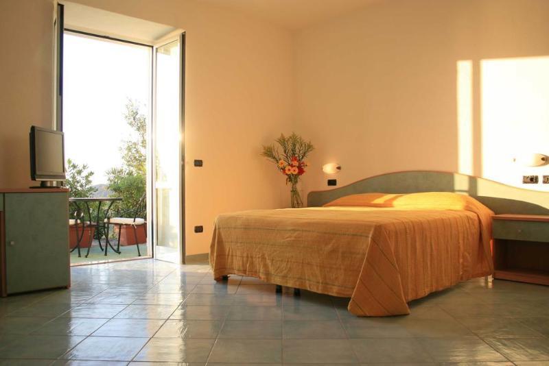 Hotel Poggio Del Sole Forio  Bagian luar foto