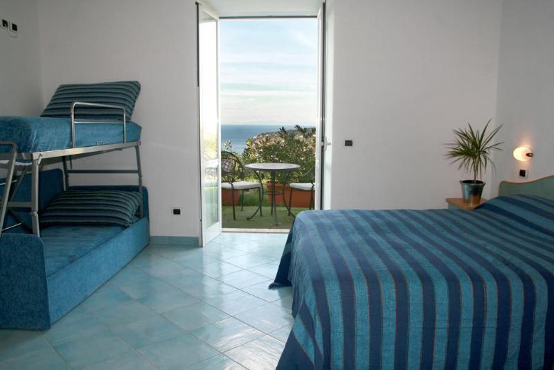 Hotel Poggio Del Sole Forio  Ruang foto